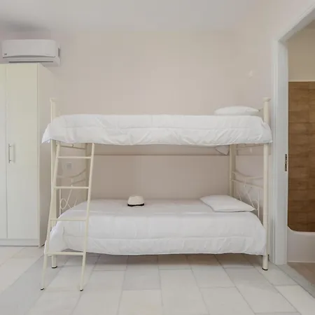 Golden Sand Apartment