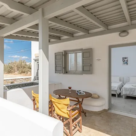 Golden Sand Plaka (Naxos)